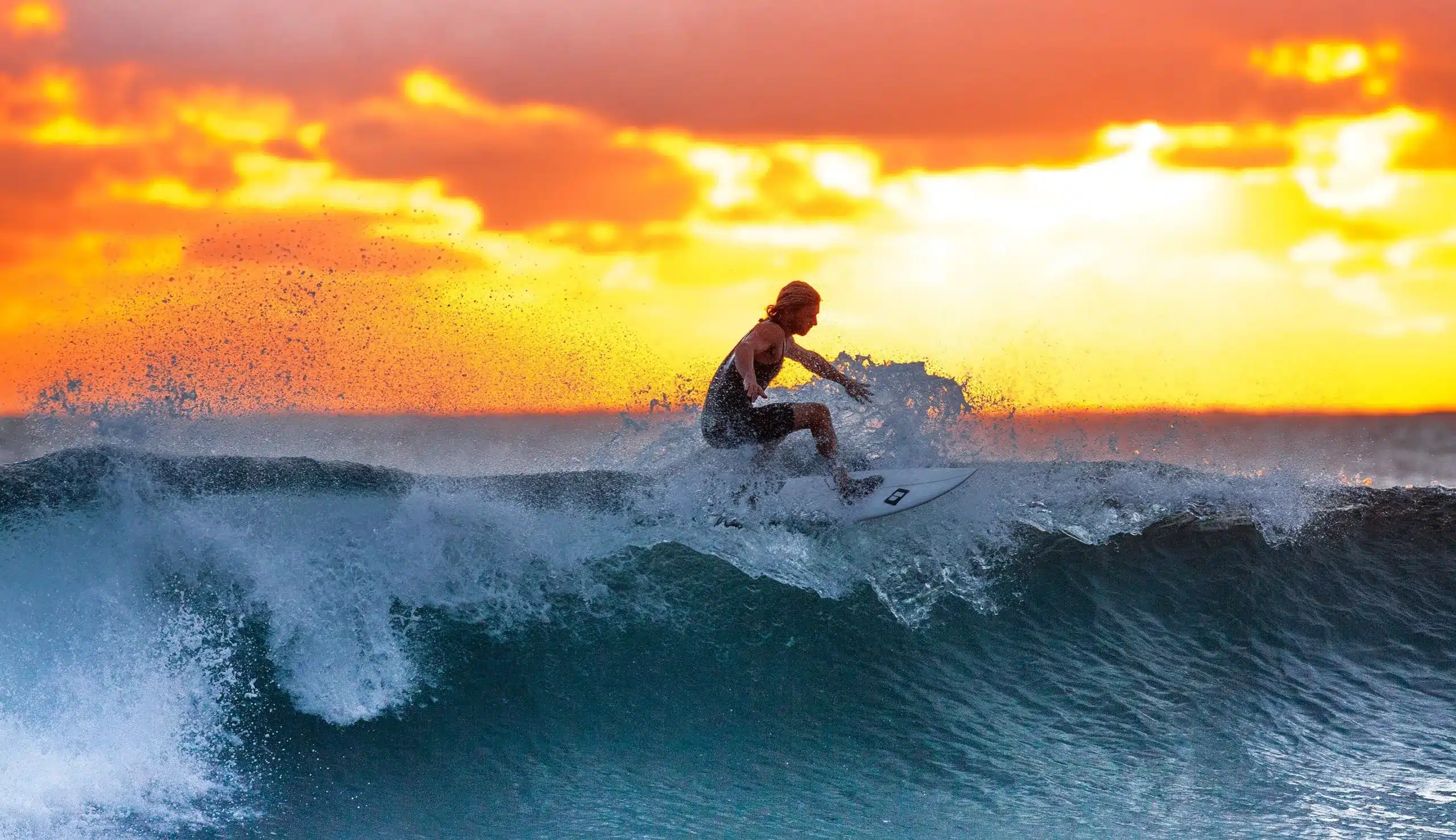 el salvador surfing