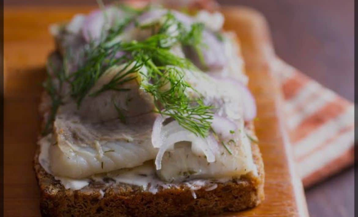 Recipe Sild i eddike (Vinegar Herring)