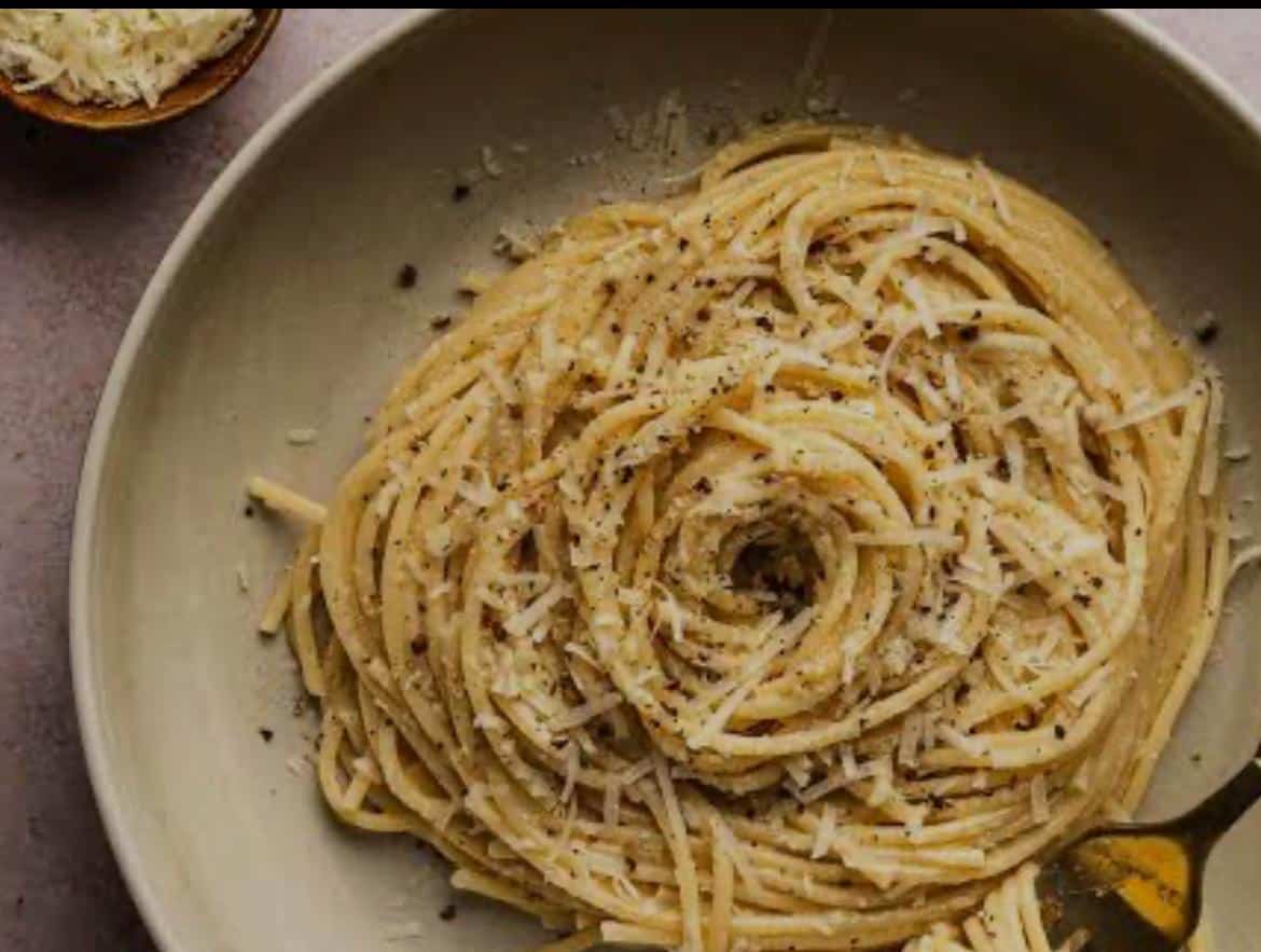 Cacio e Pepe (Cacio e Pepe)