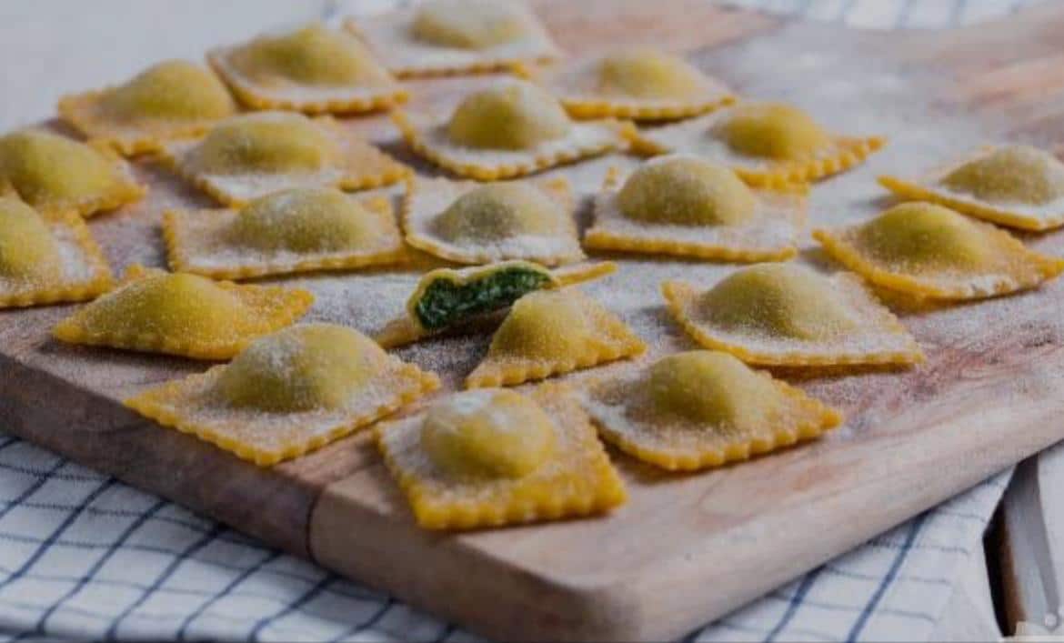 Ravioli di Ricotta e Spinaci (Ricotta and Spinach Ravioli)