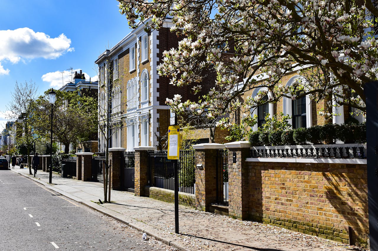 Houses for rent in Exeter, England